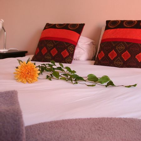 Dunedin Star Guesthouse Свакопмунд Экстерьер фото